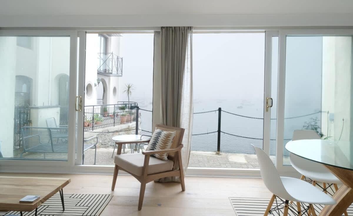Spectacular Waterfront Views With Parking At 'Mariners Mirror' Apartment Falmouth Exterior photo