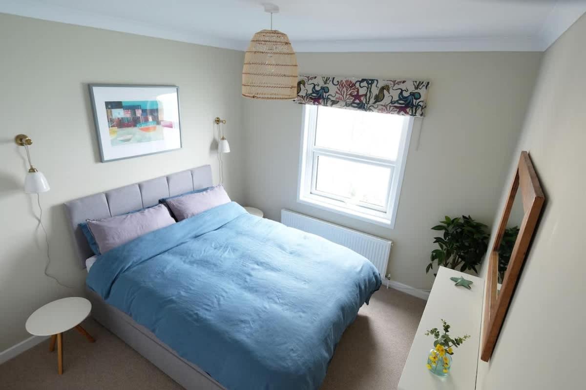 Spectacular Waterfront Views With Parking At 'Mariners Mirror' Apartment Falmouth Exterior photo