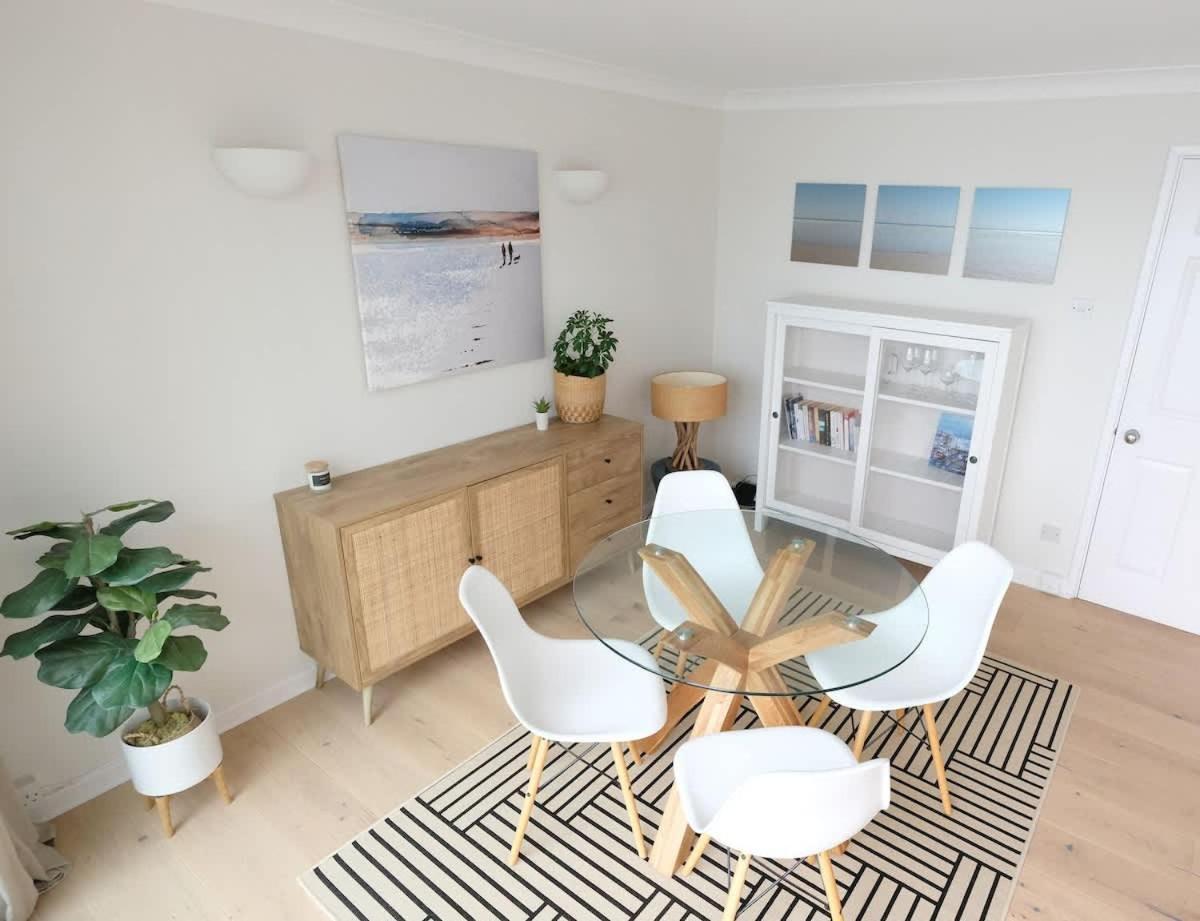 Spectacular Waterfront Views With Parking At 'Mariners Mirror' Apartment Falmouth Exterior photo
